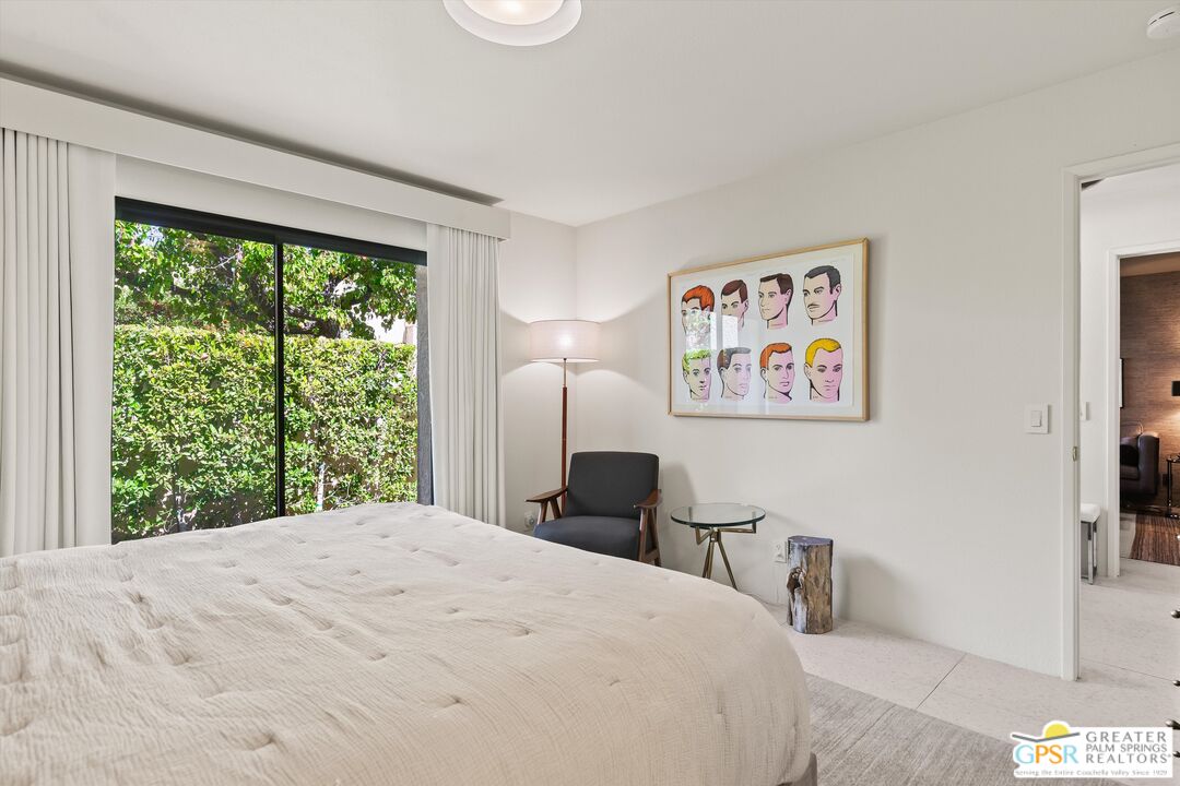 200 East Racquet Club Road, Unit 8 Palm Springs, CA 92262 - Photo 17 of 32