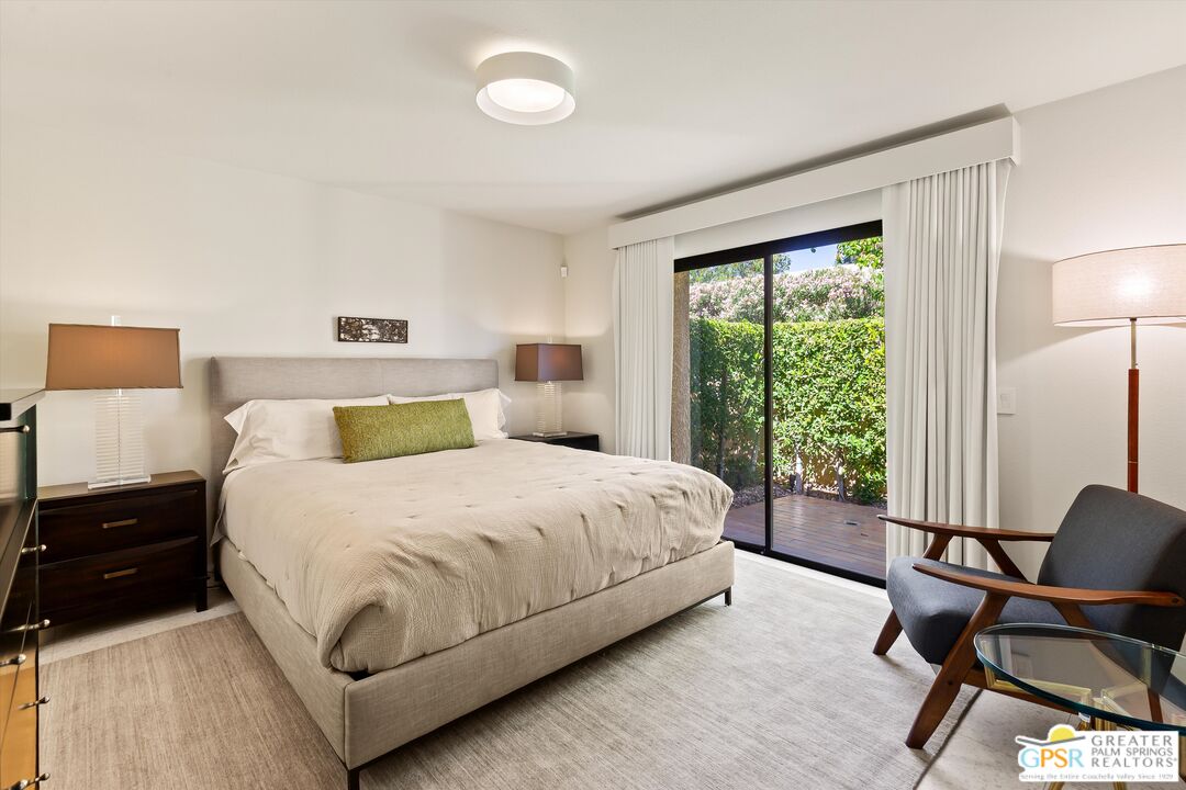 200 East Racquet Club Road, Unit 8 Palm Springs, CA 92262 - Photo 18 of 32