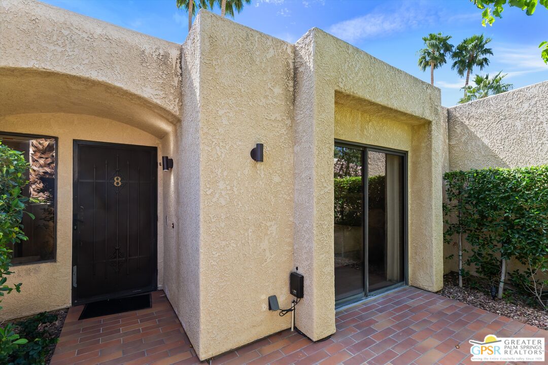 200 East Racquet Club Road, Unit 8 Palm Springs, CA 92262 - Photo 26 of 32