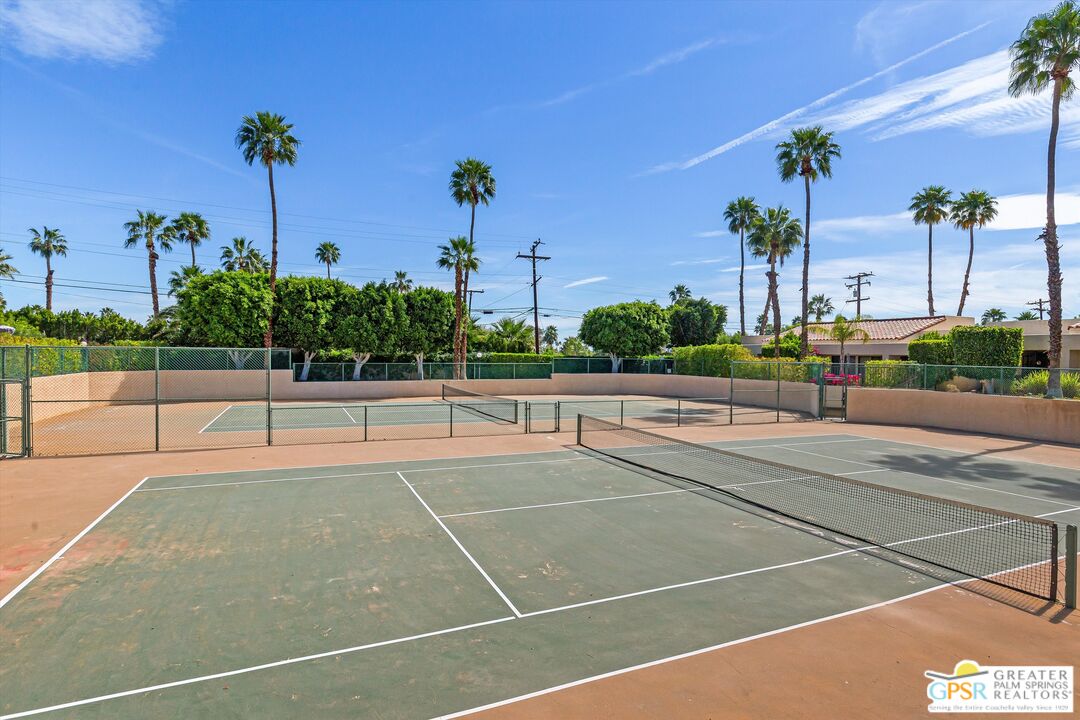 200 East Racquet Club Road, Unit 8 Palm Springs, CA 92262 - Photo 28 of 32