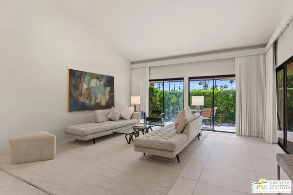 $599,000 | 200 East Racquet Club Road, Unit 8, Palm Springs, CA 92262