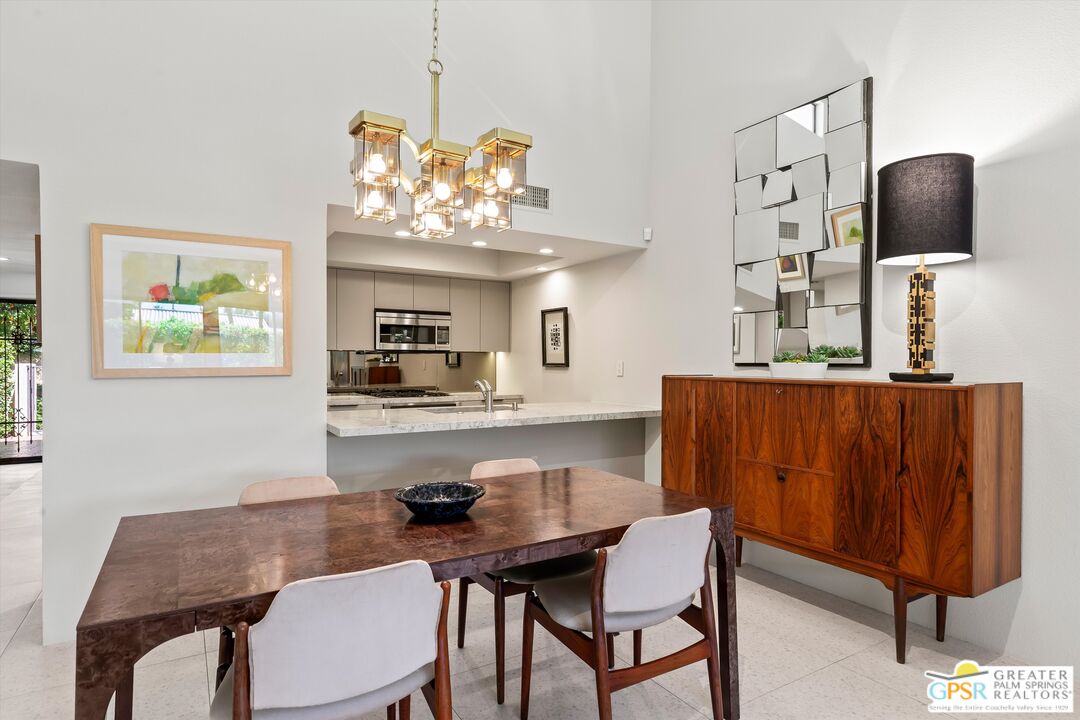 200 East Racquet Club Road, Unit 8 Palm Springs, CA 92262 - Photo 6 of 32