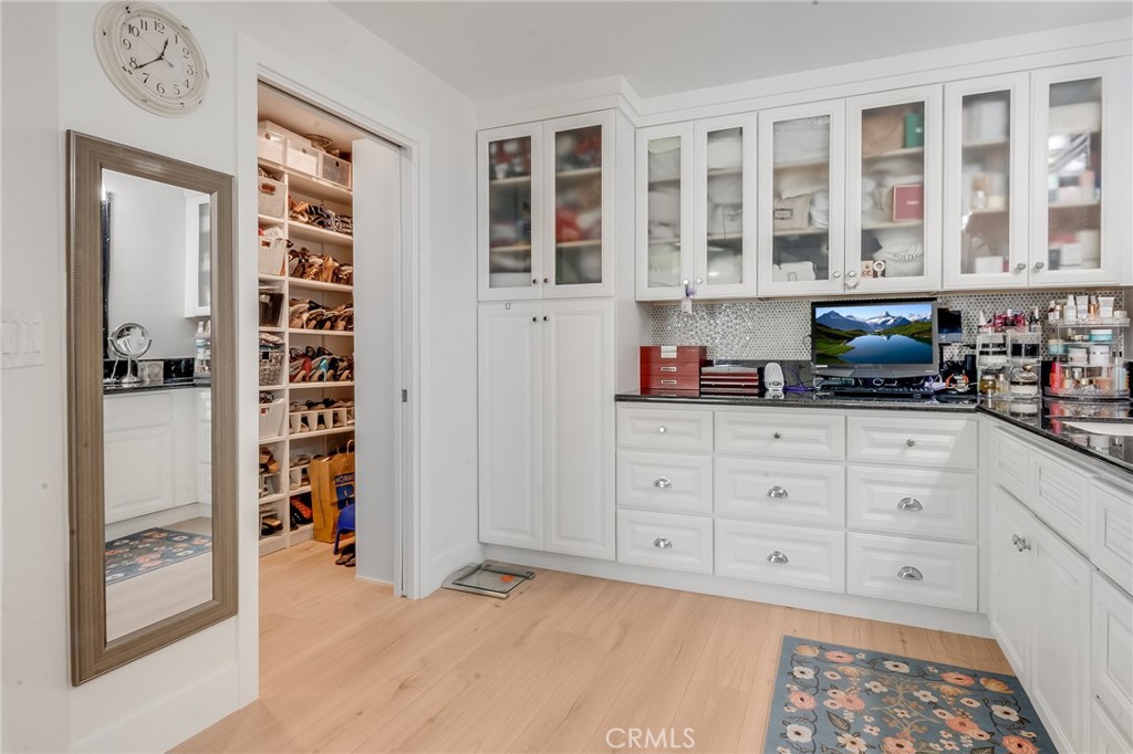 6330 Riviera Circle Long Beach, CA 90815 - Photo 32 of 58 Gallery Image 32