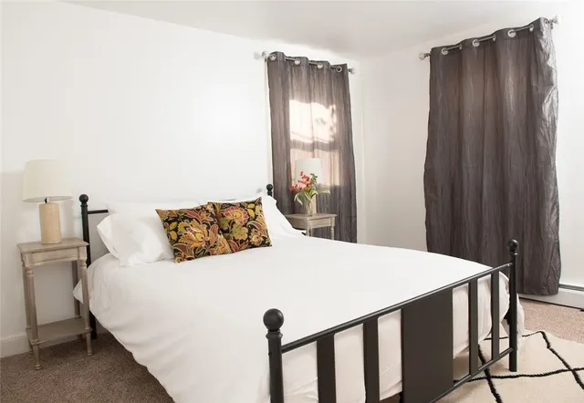 $2,800 | 275 West Main Road, Unit 2, Middletown, RI 02842