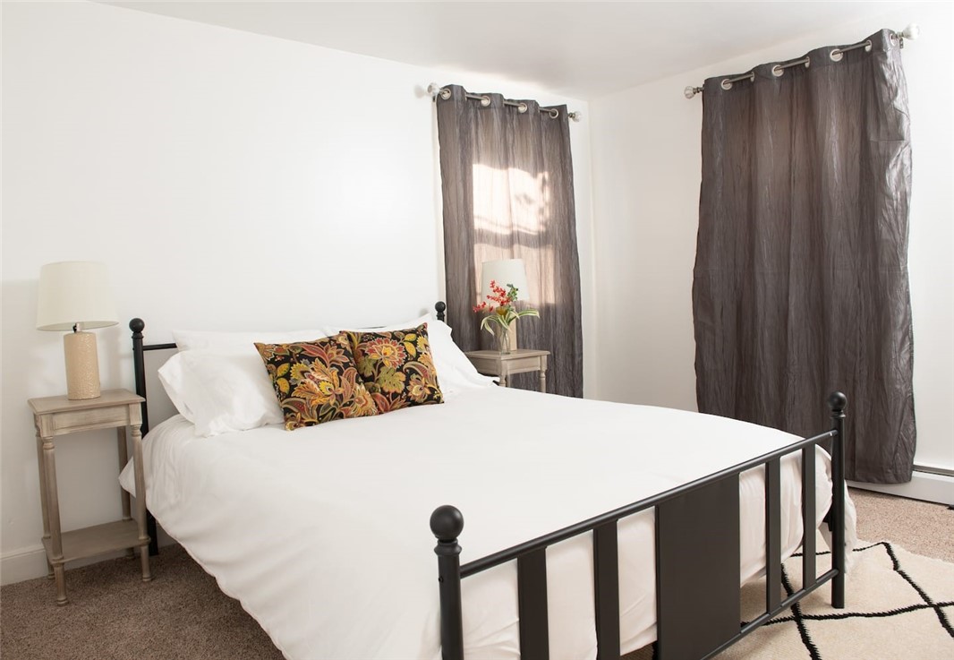 275 West Main Road, Unit 2 Middletown, RI 02842 - Photo 11 of 14 Bedroom 2