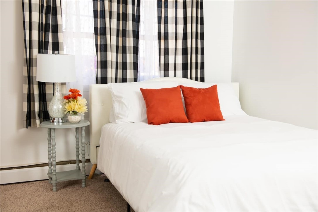 275 West Main Road, Unit 2 Middletown, RI 02842 - Photo 12 of 14 Bedroom 3