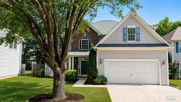 $2,700 | 118 Walmsley Place, Mooresville, NC 28117