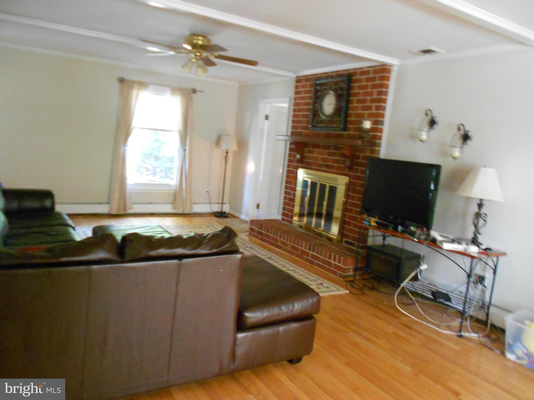 3117 Elmmede Road Ellicott City, MD 21042 - Photo 7 of 17 Family Room