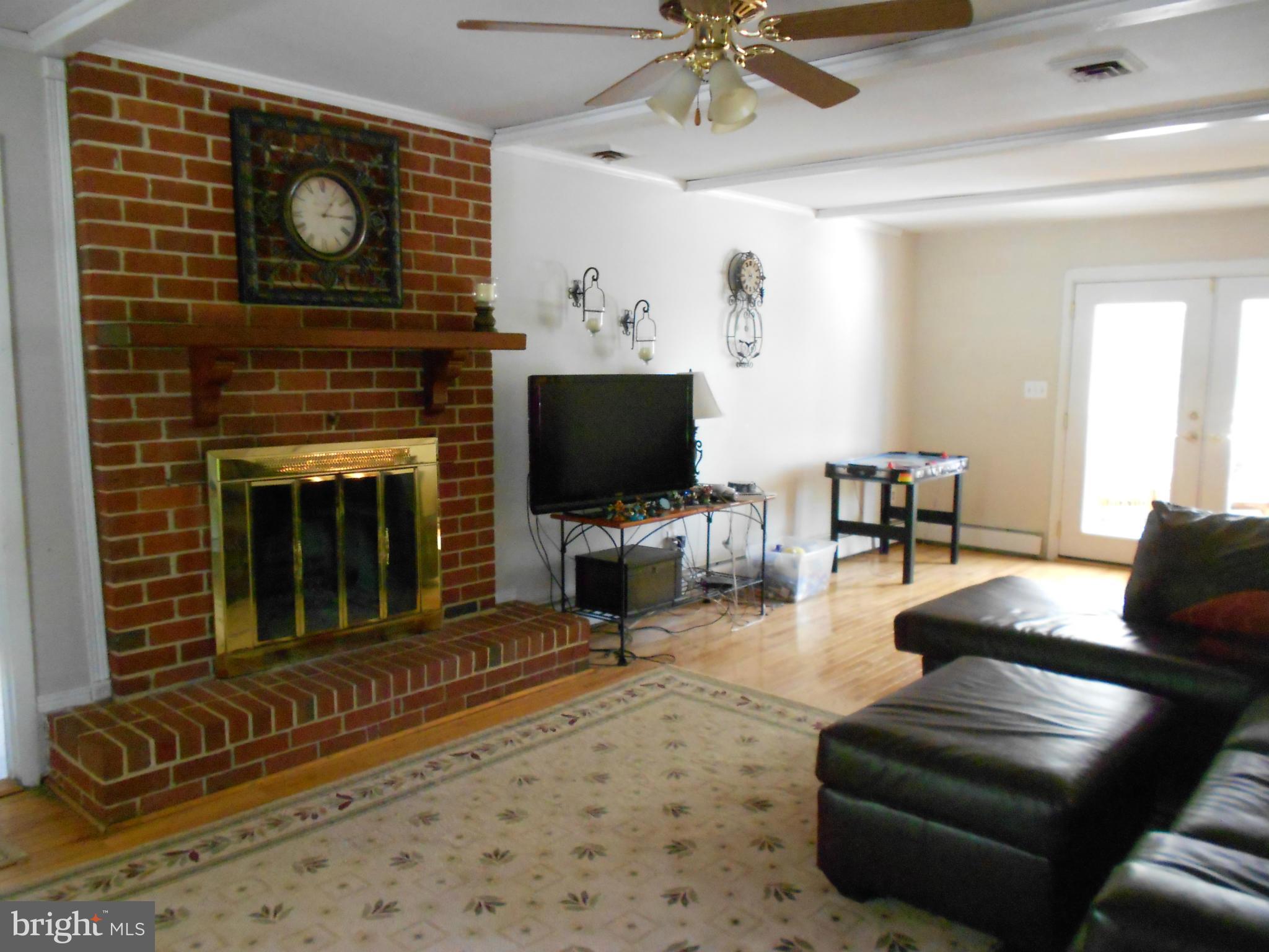 3117 Elmmede Road Ellicott City, MD 21042 - Photo 9 of 17 Family Room