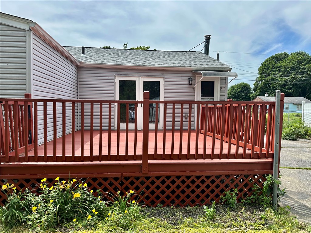 55 Circle Drive Mansfield, CT 06250 - Photo 32 of 40