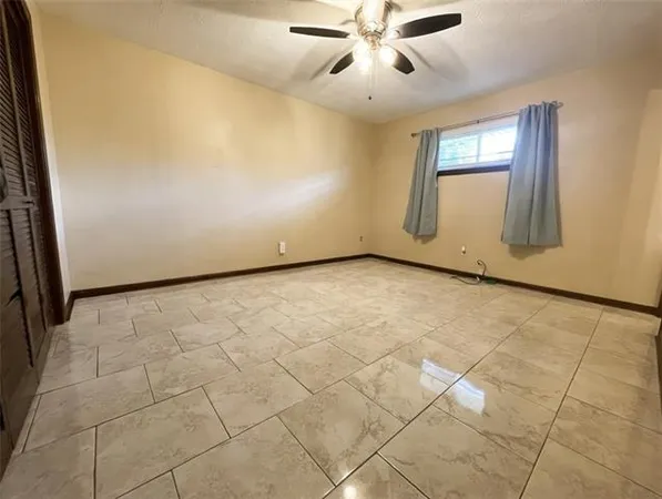 $289,000 | 118 L Street, Belle Chasse, LA 70037