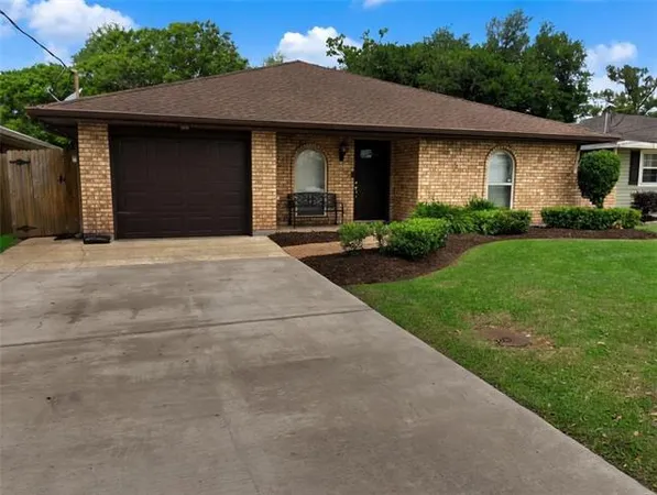 $289,000 | 118 L Street, Belle Chasse, LA 70037