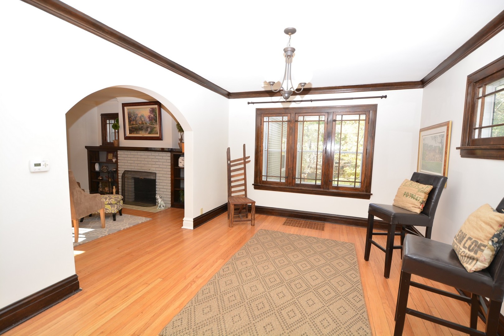 27W328 Roosevelt Road Winfield, IL 60190 - Photo 8 of 24 Gallery Image 8