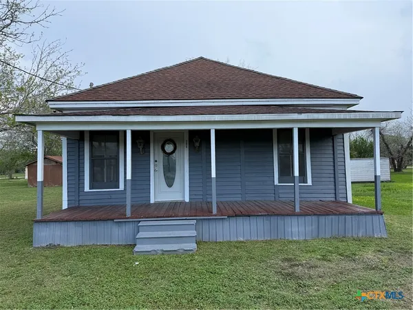 $117,500 | 308 Pumphrey Street, Edna, TX 77957