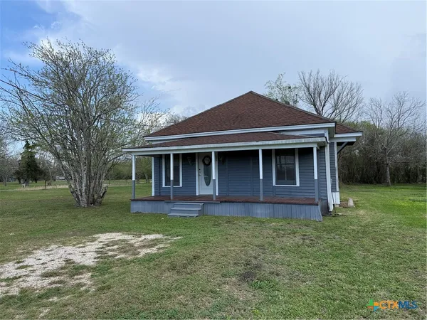 $117,500 | 308 Pumphrey Street, Edna, TX 77957