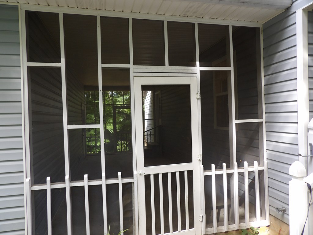 441 Bettis Road Chatsworth, GA 30705 - Photo 4 of 14 Gallery Image 4
