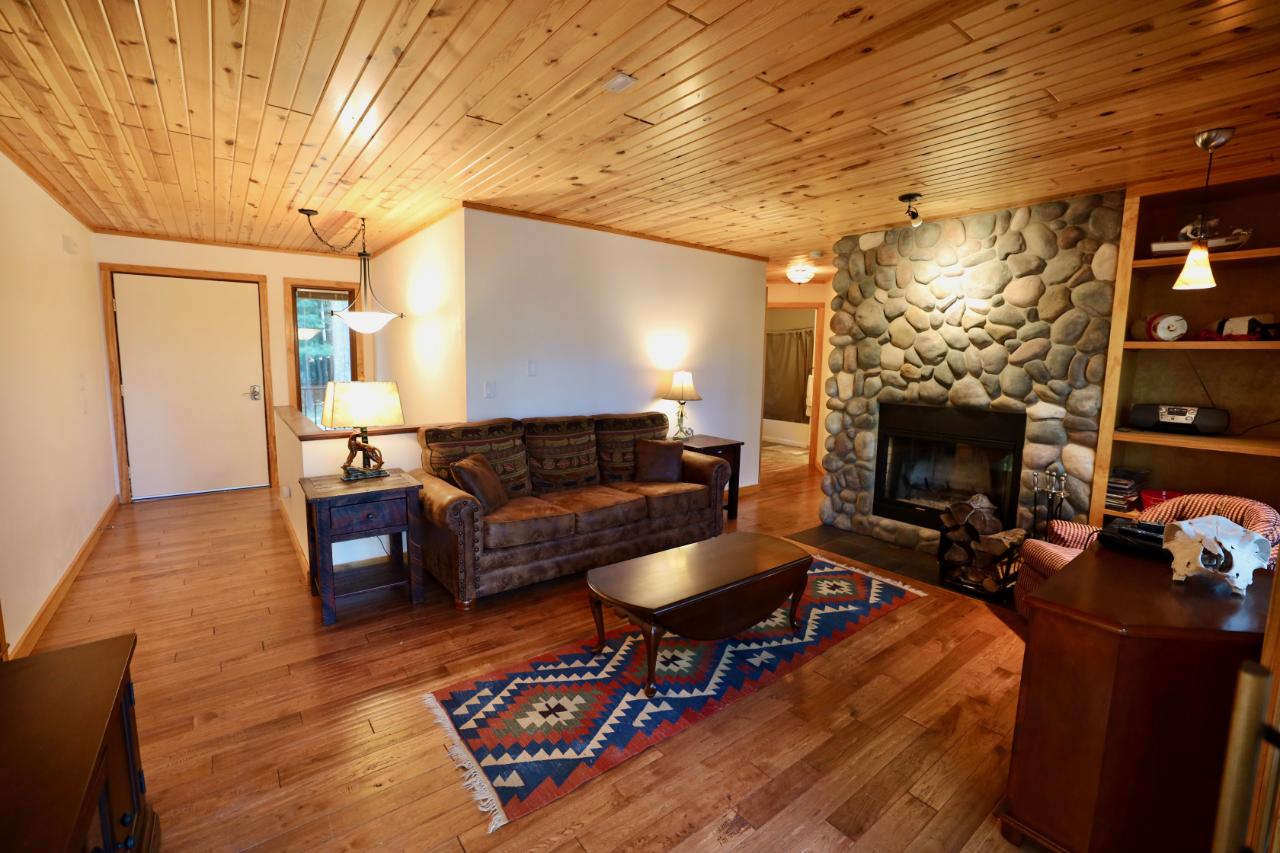 9167 Davies Road Minocqua, WI 54548 - Photo 11 of 28 Gallery Image 11