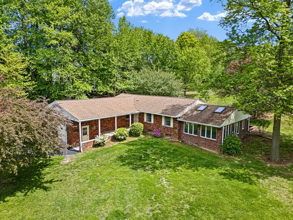 $434,900 | 300 Suffolk Drive, Bear, DE 19701