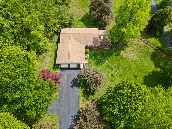 $434,900 | 300 Suffolk Drive, Bear, DE 19701