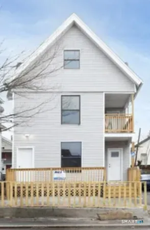 $1,700 | 63 West Liberty Street, Unit 3, Waterbury, CT 06706