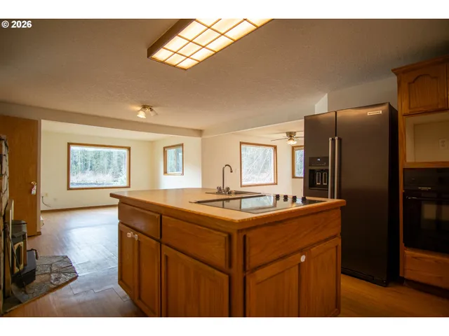 $499,000 | 28821 Southeast Paradise Road, Eagle Creek, OR 97022