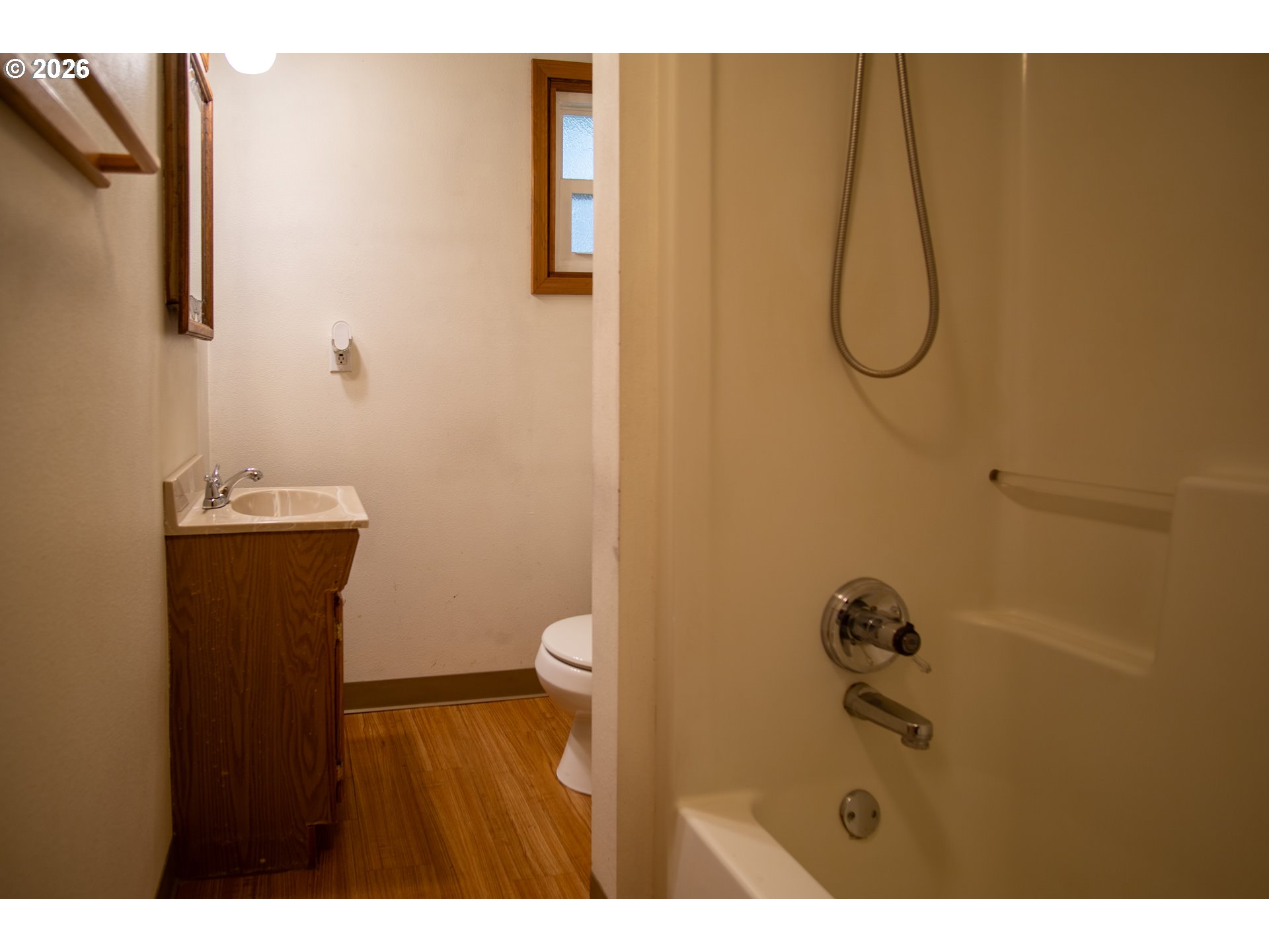 28821 Southeast Paradise Road Eagle Creek, OR 97022 - Photo 45 of 47 a bathroom with a toilet and shower