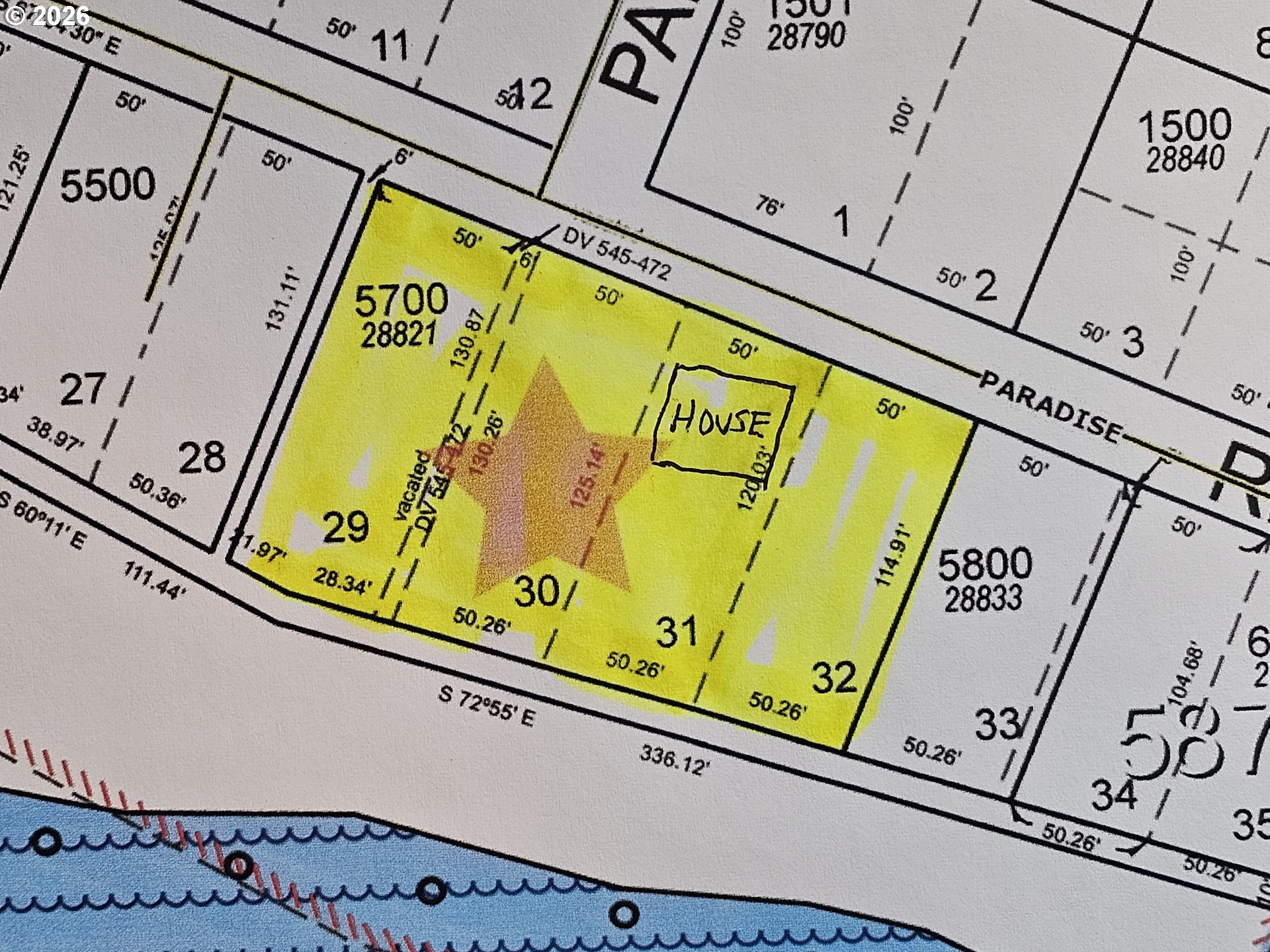28821 Southeast Paradise Road Eagle Creek, OR 97022 - Photo 47 of 47 a sign on the side of a street