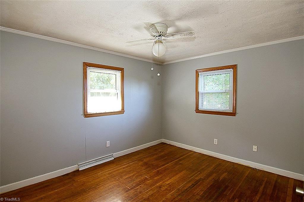 137 Robbins Road Winston-Salem, NC 27107 - Photo 13 of 24 Gallery Image 13