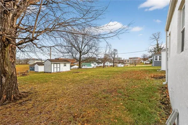 $159,900 | 409 West Van Buren Street, Gallatin, MO 64640