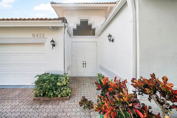 $15,000 | 6412 San Michel Way, Delray Beach, FL 33484