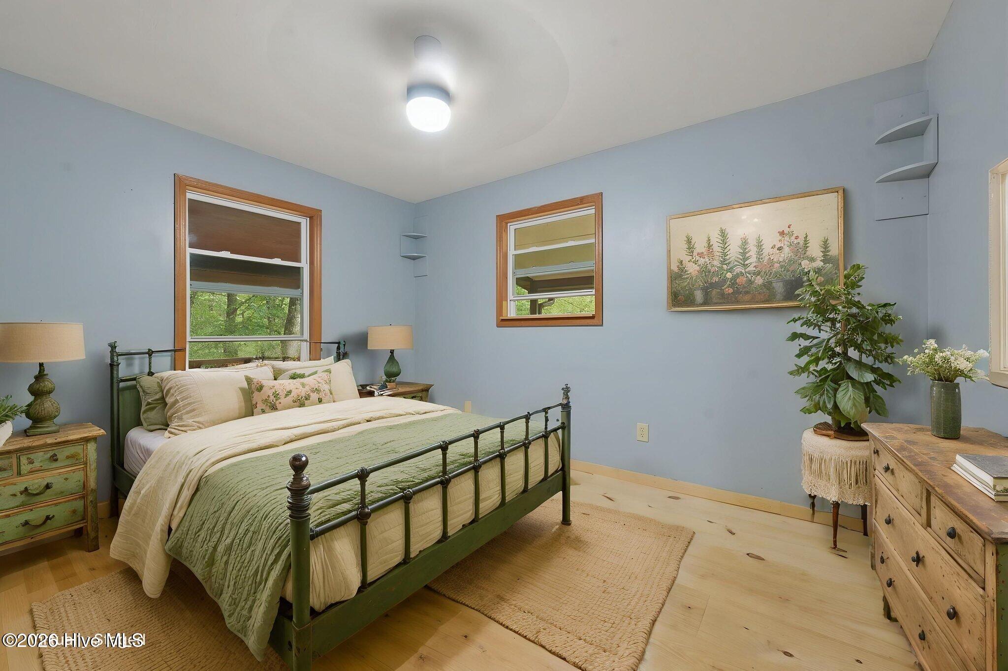 158 Mountain Stream Road Murphy, NC 28906 - Photo 16 of 40 16-web-or-mls-VDR_1289 virtually staged