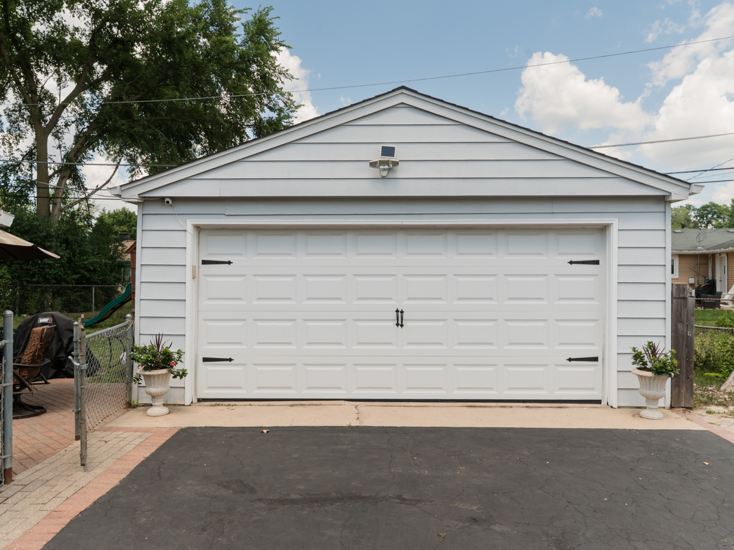 2 Sparrow Road Carpentersville, IL 60110 - Photo 6 of 19 Gallery Image 6