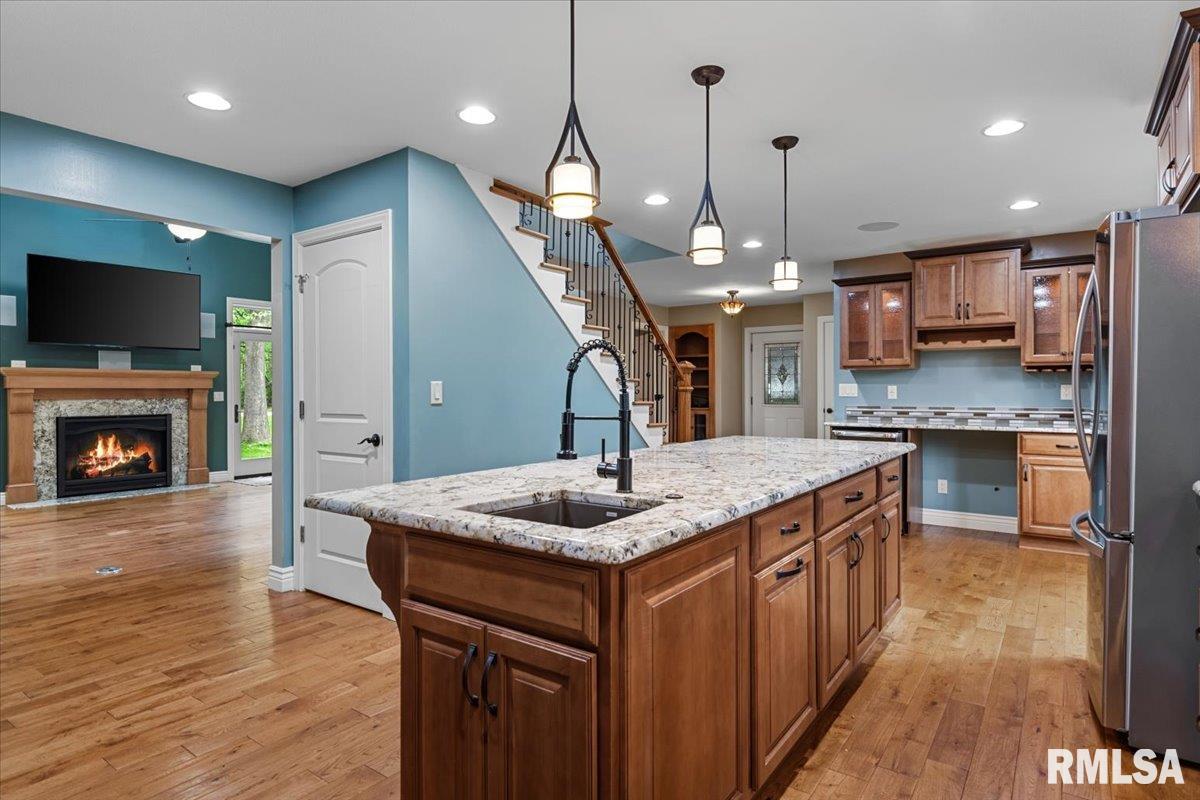 4231 Stone Road Springfield, IL 62707 - Photo 12 of 85