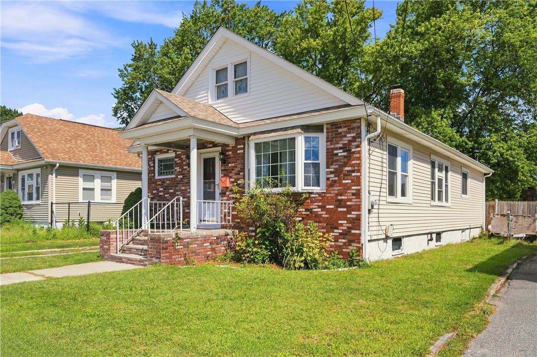 159 Legion Way Cranston, RI 02910 - Photo 2 of 35 Gallery Image 2