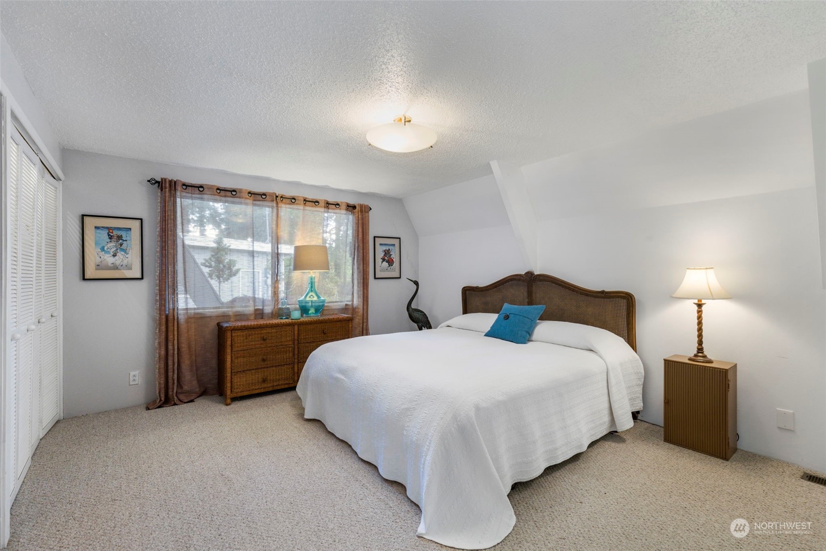 16207 Virginia Point Road Northeast Poulsbo, WA 98370 - Photo 17 of 40 Gallery Image 17