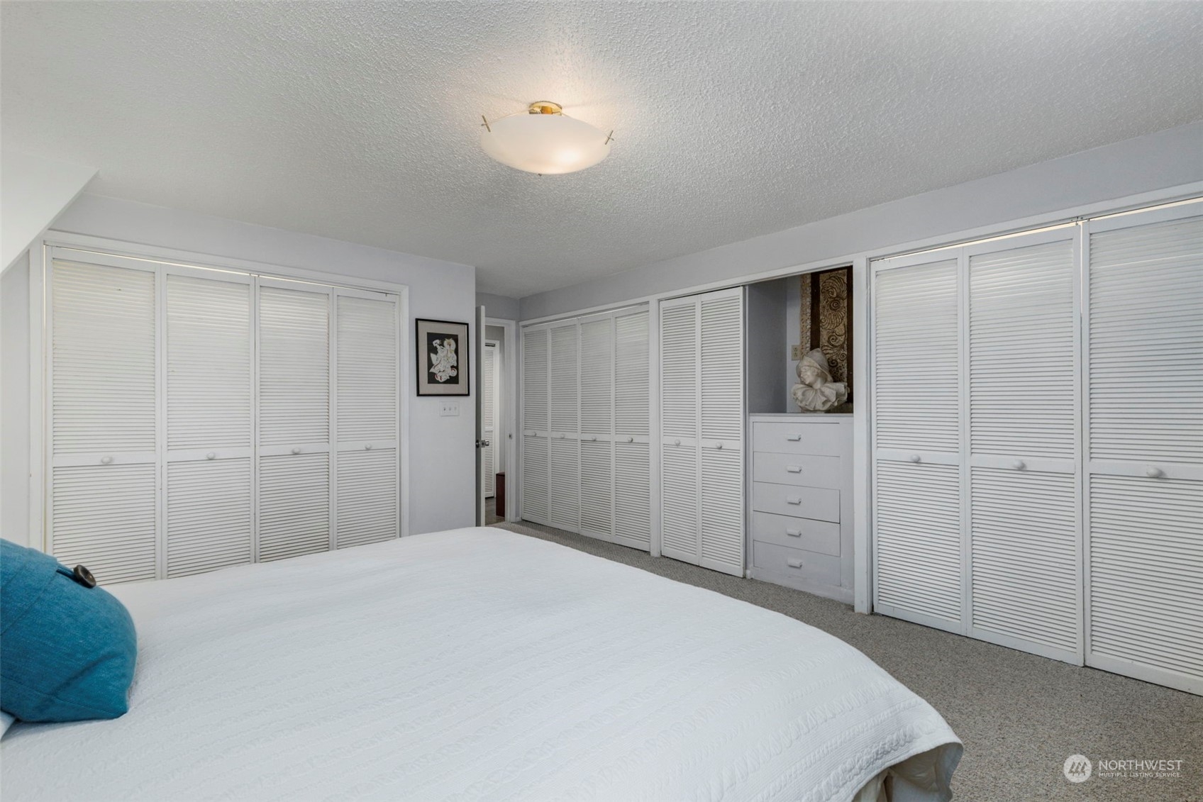 16207 Virginia Point Road Northeast Poulsbo, WA 98370 - Photo 18 of 40 Gallery Image 18