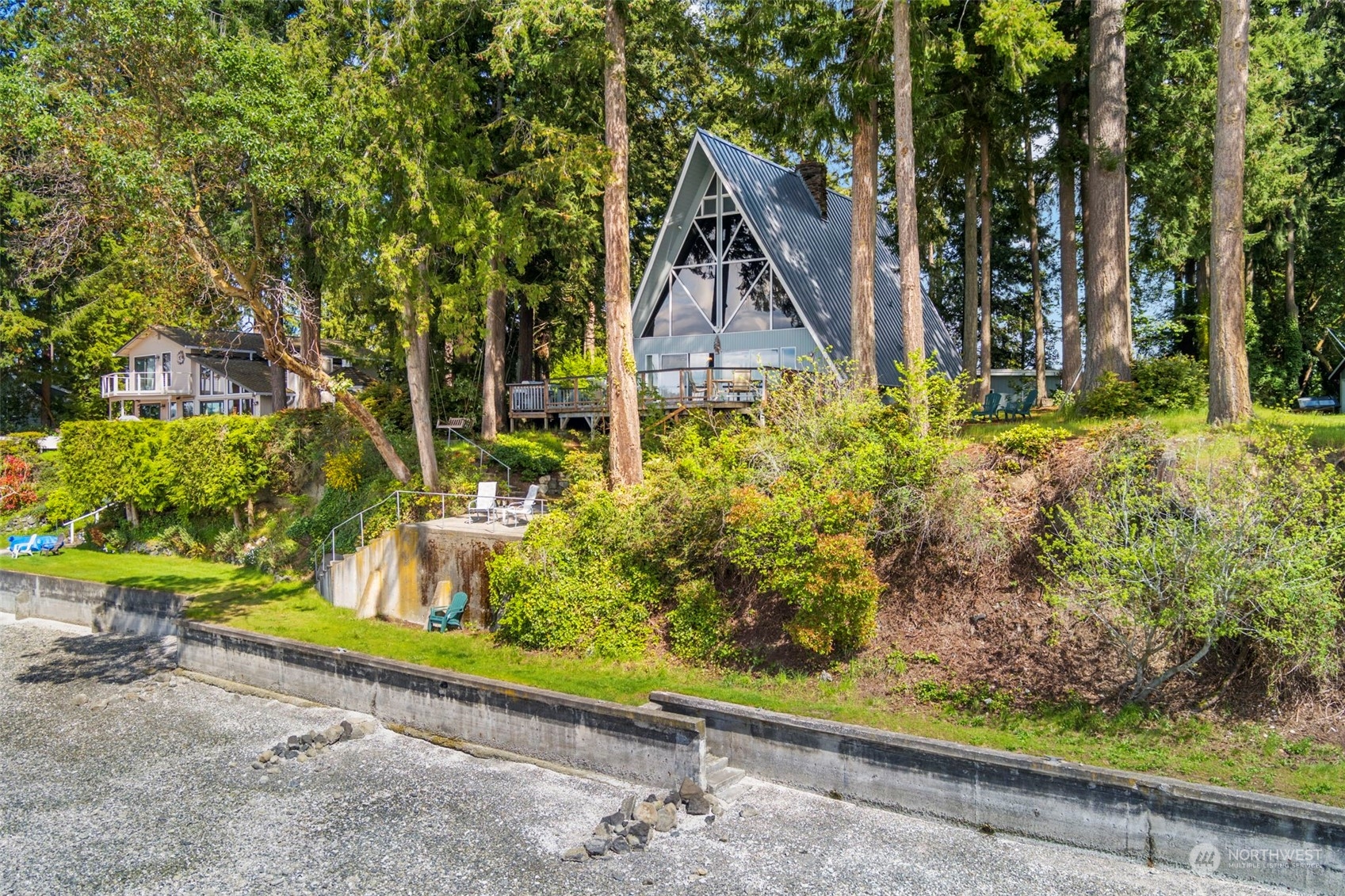 16207 Virginia Point Road Northeast Poulsbo, WA 98370 - Photo 4 of 40 Gallery Image 4