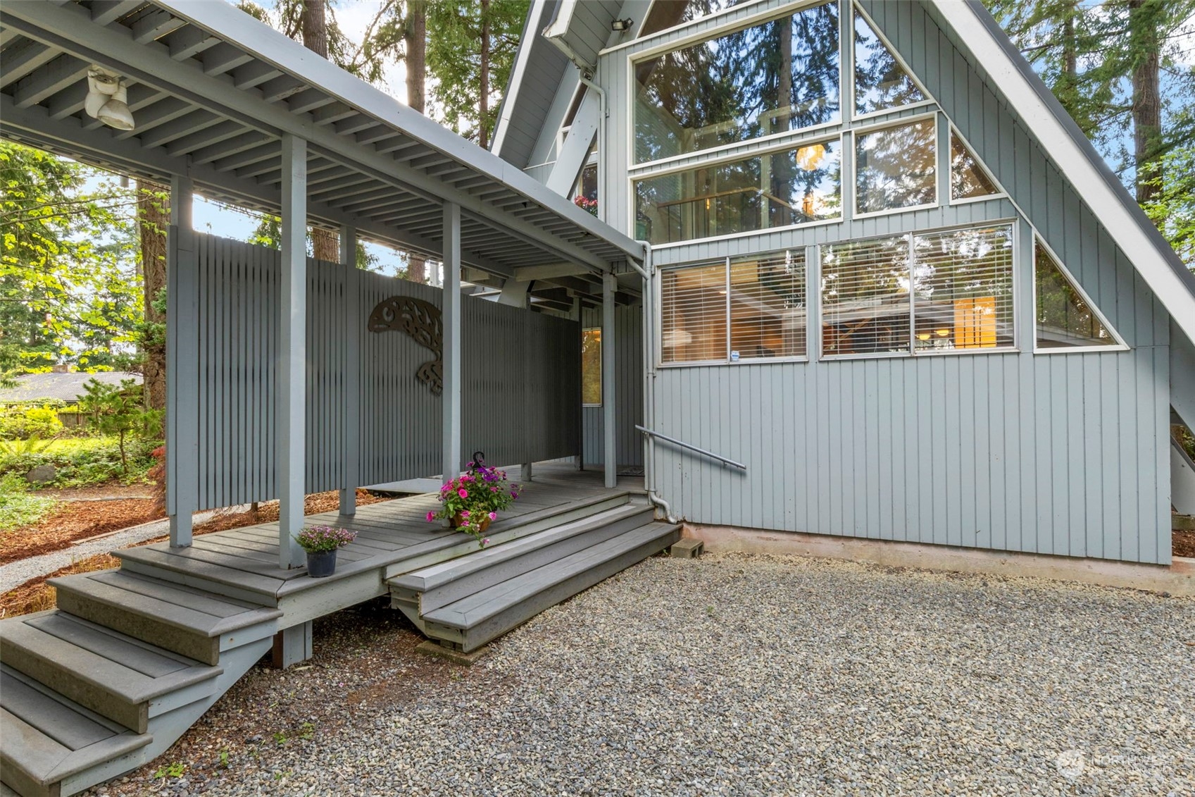 16207 Virginia Point Road Northeast Poulsbo, WA 98370 - Photo 7 of 40 Gallery Image 7