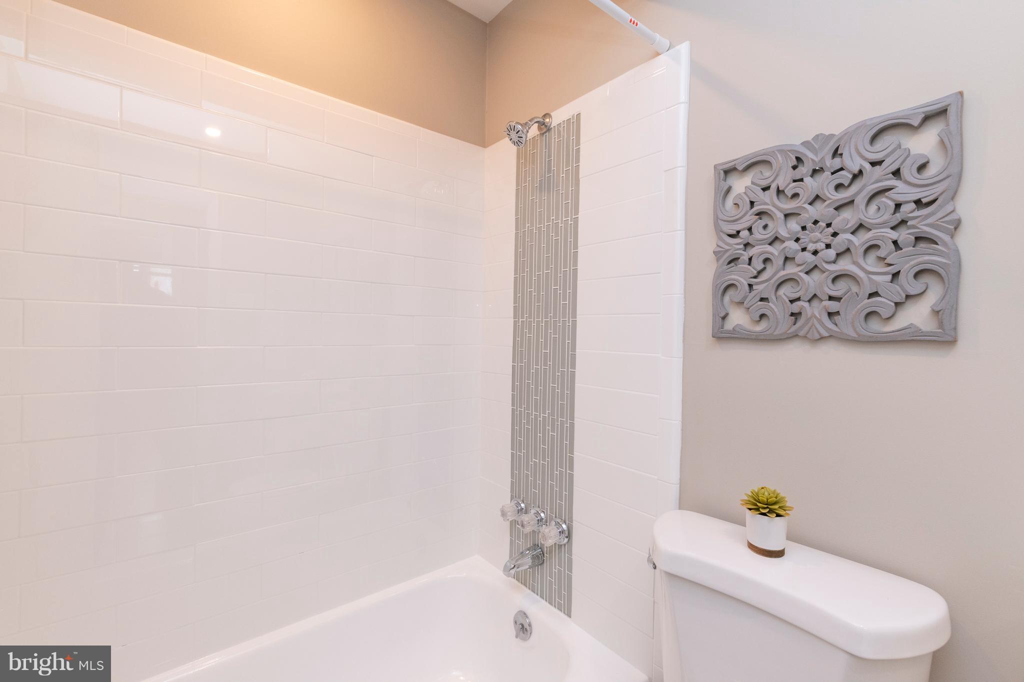 1010 Trickling Brook Road Cockeysville, MD 21030 - Photo 17 of 38 Updated hall bath