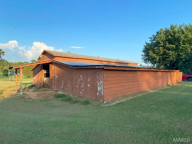 $389,900 | 5239 Highway M Poplar Bluff, Poplar Bluff, MO 63901