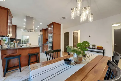 $889,000 | 26670 Joshua Street, Hayward, CA 94544