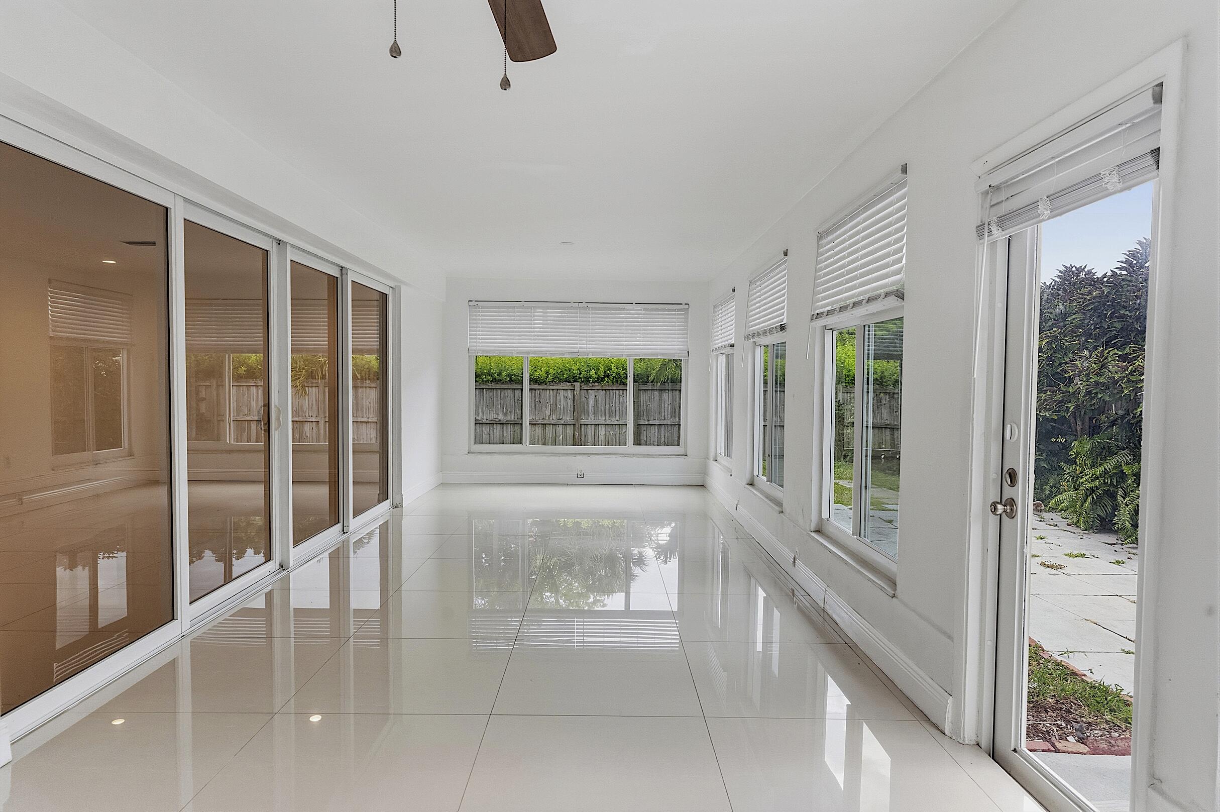 2910 Northeast 40th Court Lighthouse Point, FL 33064 - Photo 40 of 49 2910 NE 40th Ct - - 039