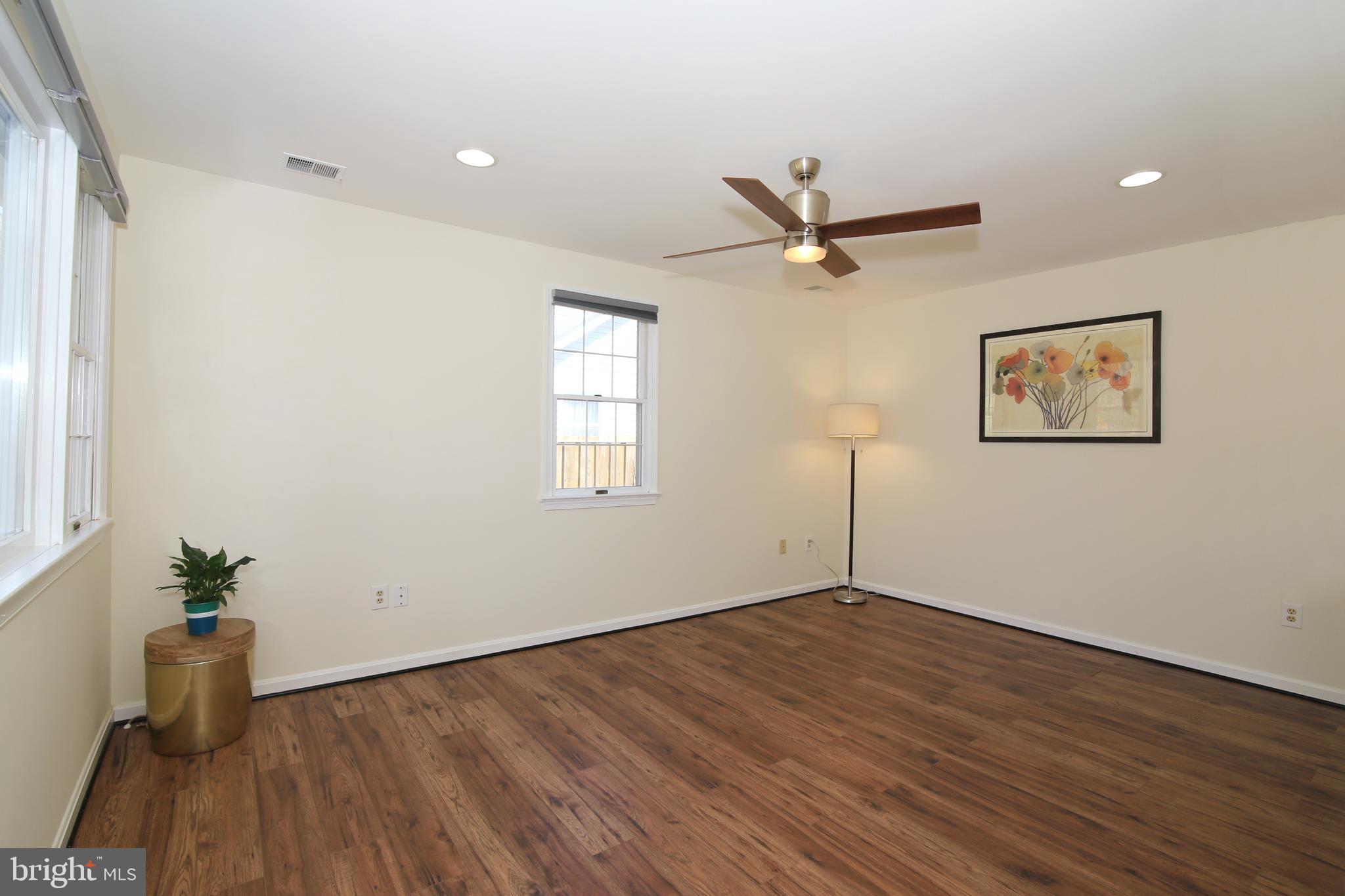 3116 Wayne Road Falls Church, VA 22042 - Photo 18 of 32 Family Room