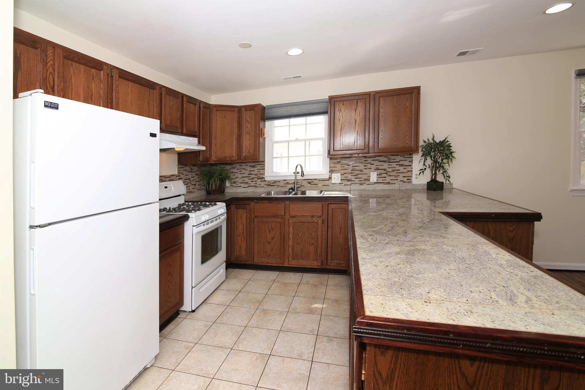 3116 Wayne Road Falls Church, VA 22042 - Photo 9 of 32 Kitchen