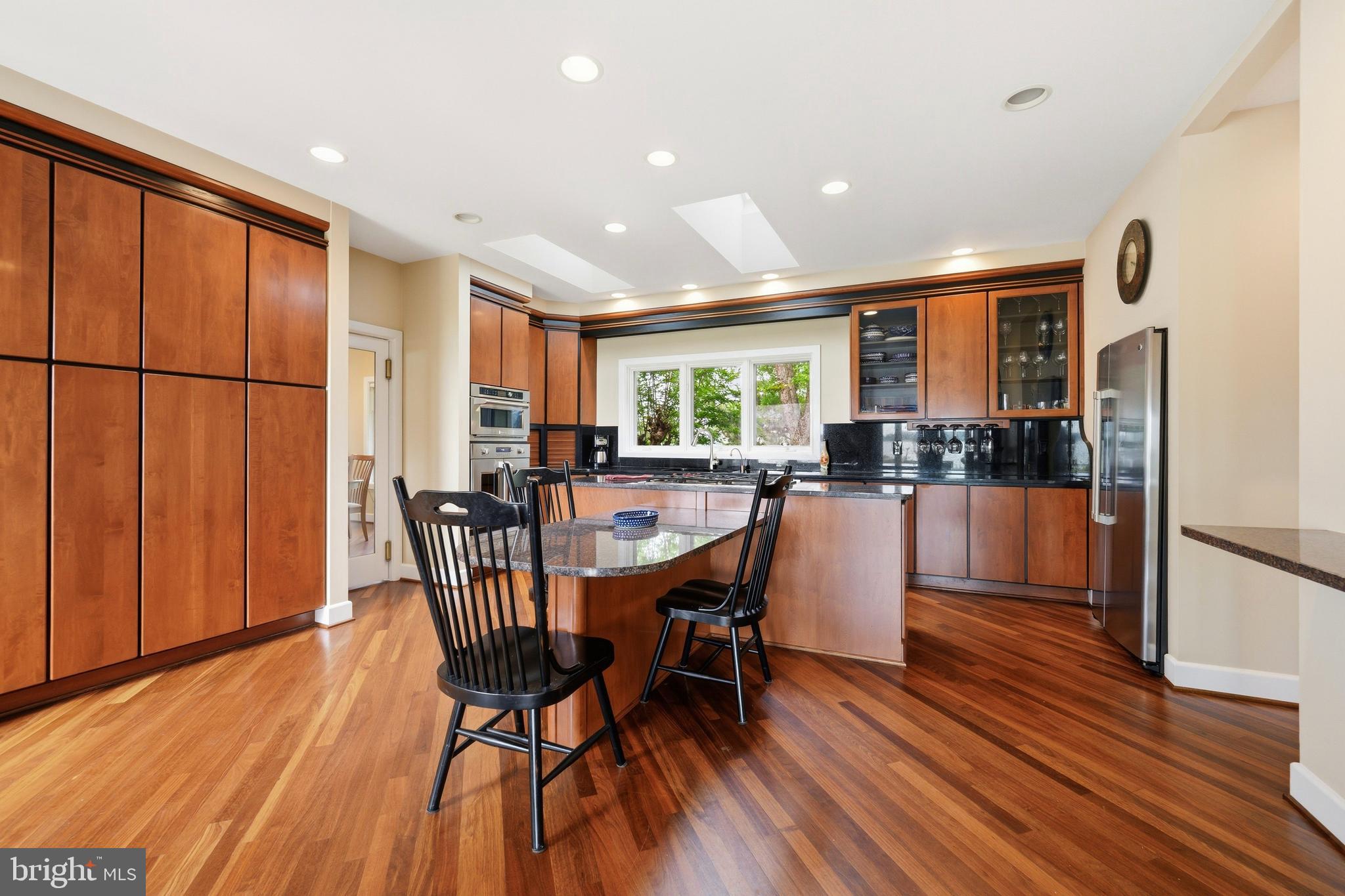 2832 Cox Neck Road Chester, MD 21619 - Photo 19 of 64 Kitchen Breakfast area