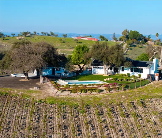 $2,150,000 | 550 Villa Lots Road, Paso Robles, CA 93446
