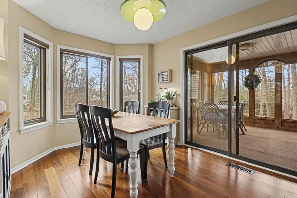 $539,900 | 337 Horseshoe Court, Plainwell, MI 49080