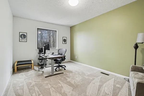 $539,900 | 337 Horseshoe Court, Plainwell, MI 49080