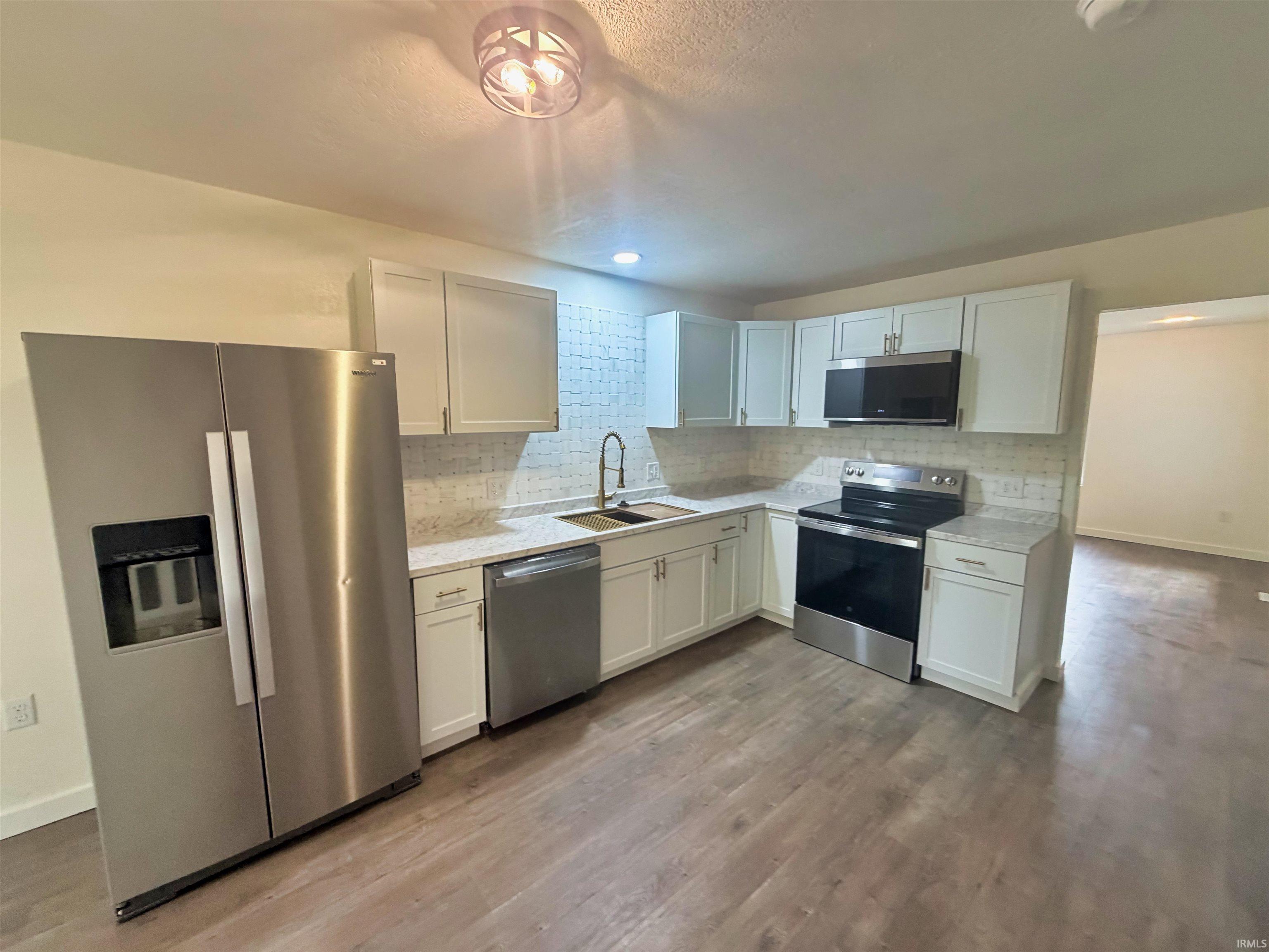 116 Middle Avenue Bedford, IN 47421 - Photo 5 of 13