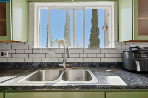 $639,000 | 3635 64th Avenue, Oakland, CA 94605